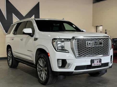 Used 2021 GMC Yukon Denali w/ Denali Ultimate Package RWD image 2