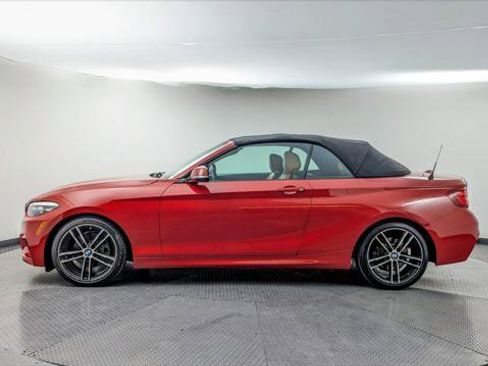 Used 2020 BMW 230i Convertible w/ M Sport Package image 29