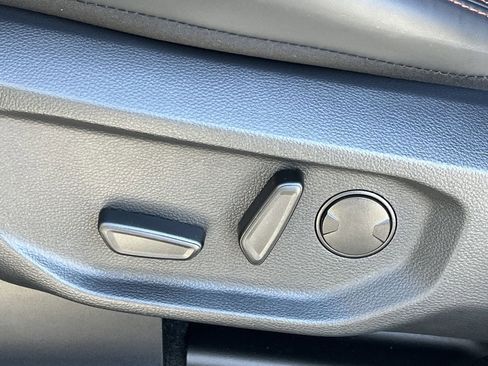 New 2025 Ford Ranger Raptor image 22