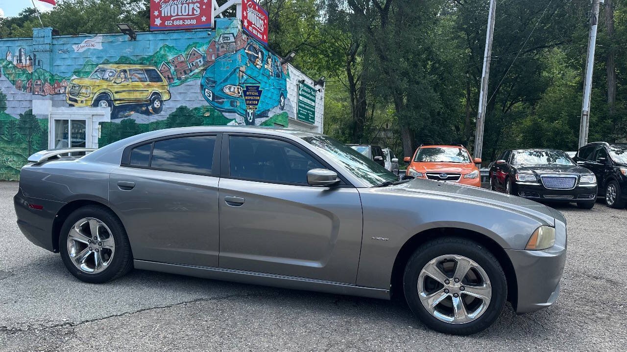 Used 2011 Dodge Charger R/T RWD image 1