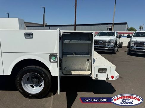 Used 2024 Ford F550 2WD SuperCab Super Duty image 15