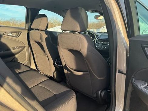 Used 2024 Chevrolet Malibu LT image 10