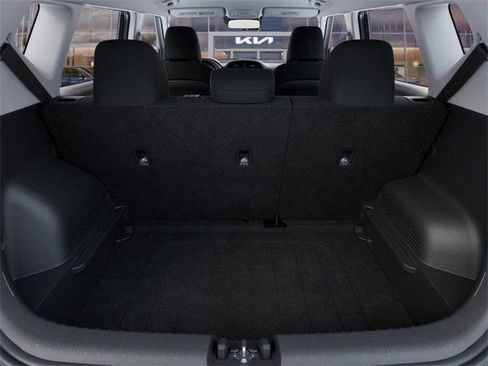 New 2025 Kia Soul LX w/ LX Technology Package FWD image 19
