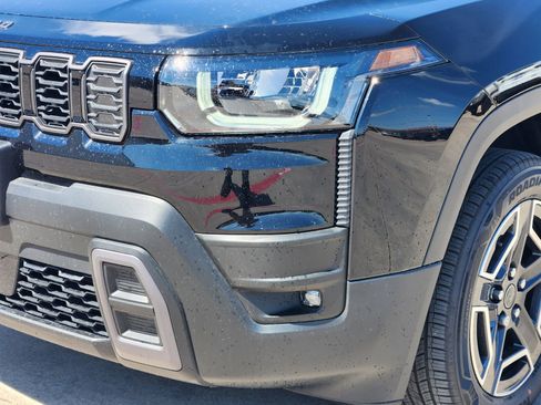 New 2026 Jeep Cherokee Laredo AWD/4WD image 9