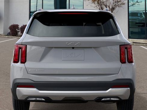 New 2026 Kia Sorento S image 13