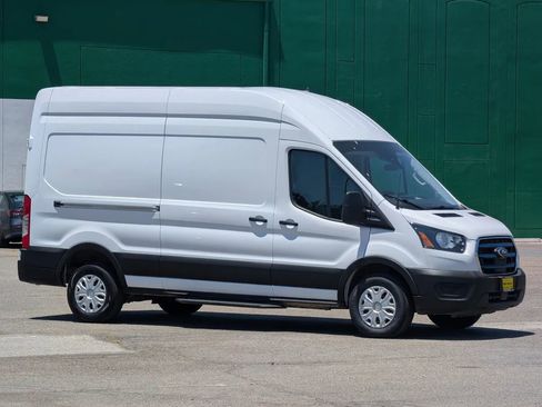 Used 2023 Ford E-Transit 148 High Roof RWD image 3