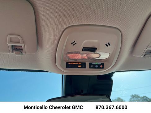 New 2026 Chevrolet Trax LS w/ LS Convenience Package FWD image 23