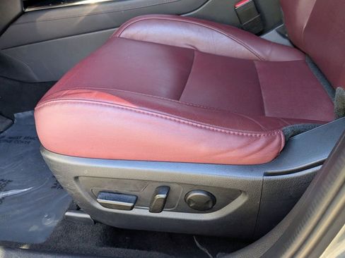 Used 2024 MAZDA CX-30 AWD 2.5 S w/ Preferred Package image 13