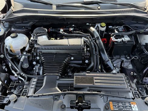 Used 2023 Ford Escape Platinum w/ Premium Technology Package image 10