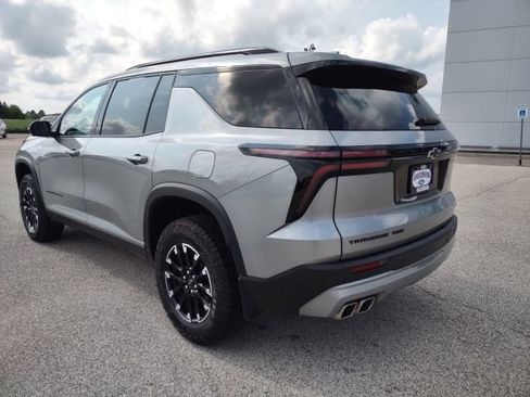 Used 2024 Chevrolet Traverse Z71 w/ LPO, Floor Liner Package AWD/4WD image 3