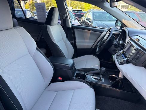 Used 2017 Toyota RAV4 XLE w/ Plus Special Value Package AWD/4WD image 11