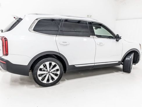 Used 2020 Kia Telluride EX w/ EX Premium Package FWD image 8