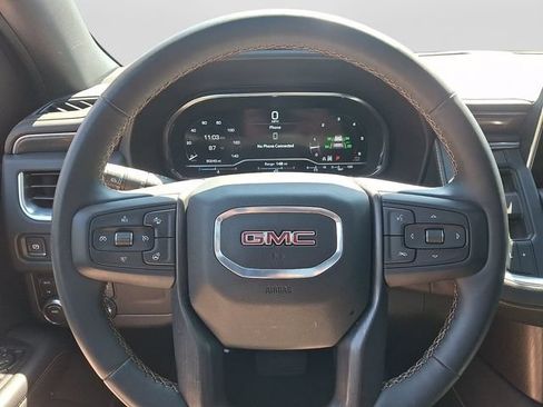 Used 2024 GMC Yukon AT4 w/ Technology Package AWD/4WD image 24