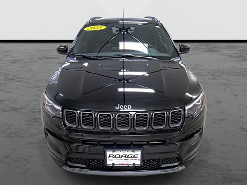 Used 2025 Jeep Compass Limited w/ High Altitude Package AWD/4WD image 6