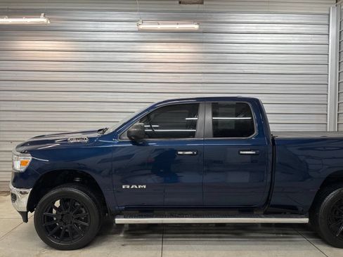 Used 2020 RAM 1500 Big Horn AWD/4WD image 3