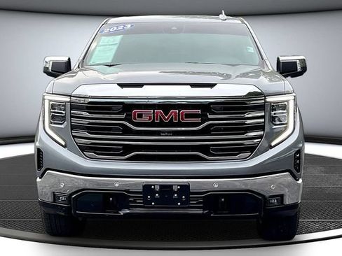 Used 2023 GMC Sierra 1500 SLT w/ SLT Premium Plus Package AWD/4WD image 2