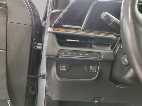 Used 2021 Cadillac Escalade Premium Luxury AWD/4WD image 41