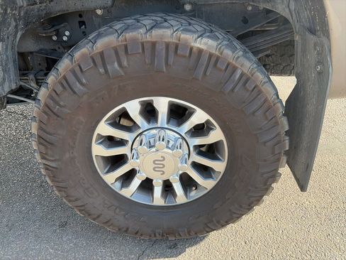 Used 2020 Ford F350 King Ranch w/ King Ranch Ultimate Package AWD/4WD image 17