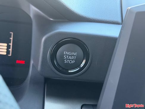 New 2026 Toyota Tacoma SR5 AWD/4WD image 23