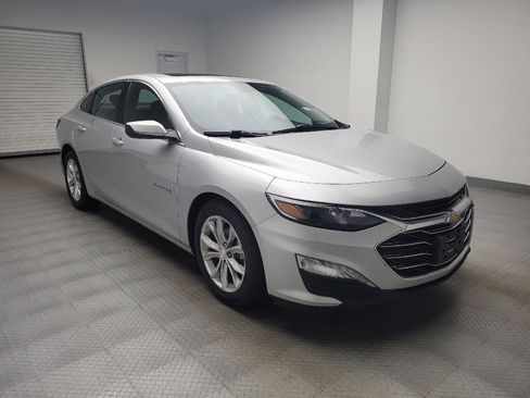 Used 2020 Chevrolet Malibu LT FWD image 13