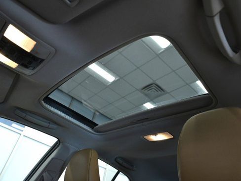 Used 2012 Lexus CT 200h image 30