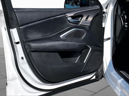 Certified 2025 Acura RDX SH-AWD image 26