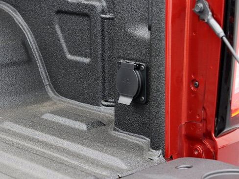 New 2026 GMC Sierra 1500 SLT w/ SLT Premium Plus Package image 6