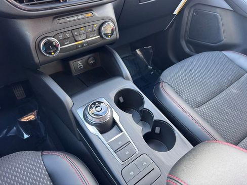 New 2026 Ford Escape ST-Line image 31