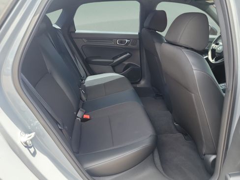 Used 2022 Honda Civic Sport image 10