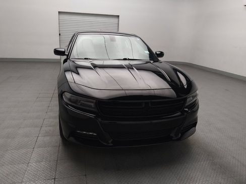 Used 2019 Dodge Charger SXT AWD/4WD image 14