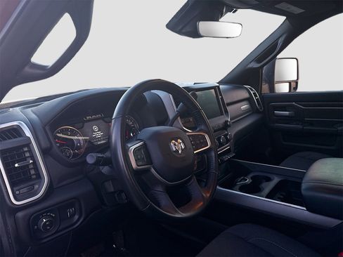 Used 2024 RAM 3500 Big Horn w/ Safety Group image 6