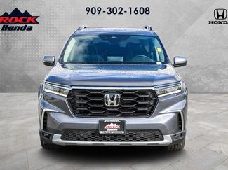 Certified 2025 Honda Pilot Touring video 2