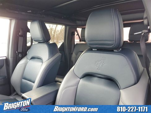 Used 2024 Ford Bronco Outer Banks image 10