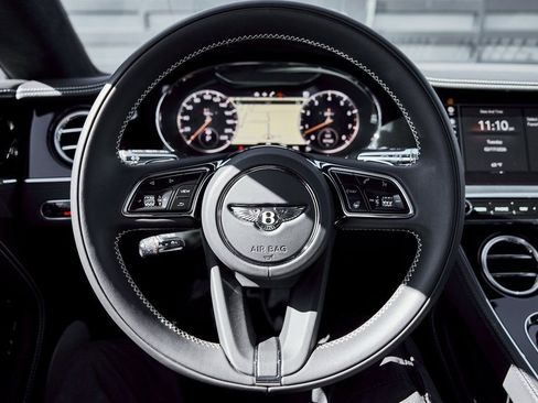 Used 2022 Bentley Continental GT image 45