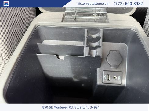 Used 2016 Nissan Frontier SV w/ SV Value Truck Package RWD image 36