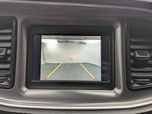 Used 2019 Dodge Challenger SXT image 28