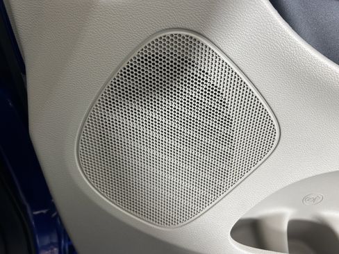 Used 2018 Dodge Grand Caravan SE w/ UConnect Hands-Free Group FWD image 26