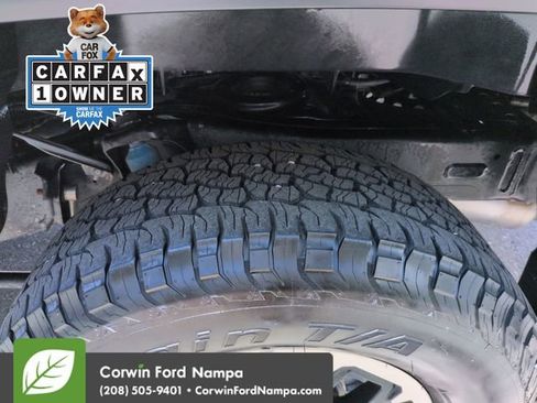 Used 2025 Toyota Tacoma TRD Off-Road AWD/4WD image 29