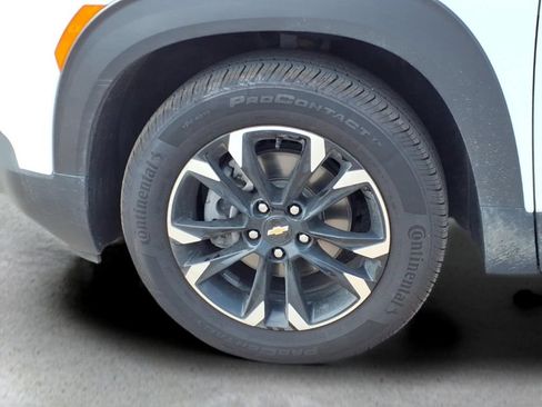 Used 2023 Chevrolet TrailBlazer LT FWD image 26