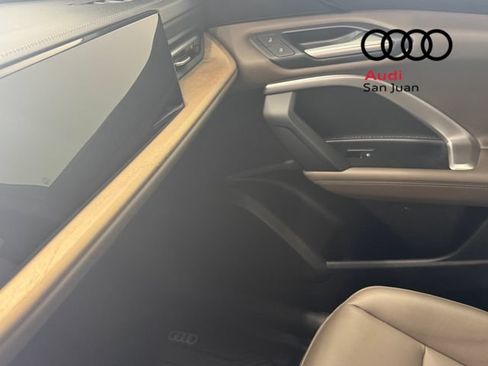 Used 2025 Audi Q5 Premium w/ Convenience Package AWD/4WD image 32