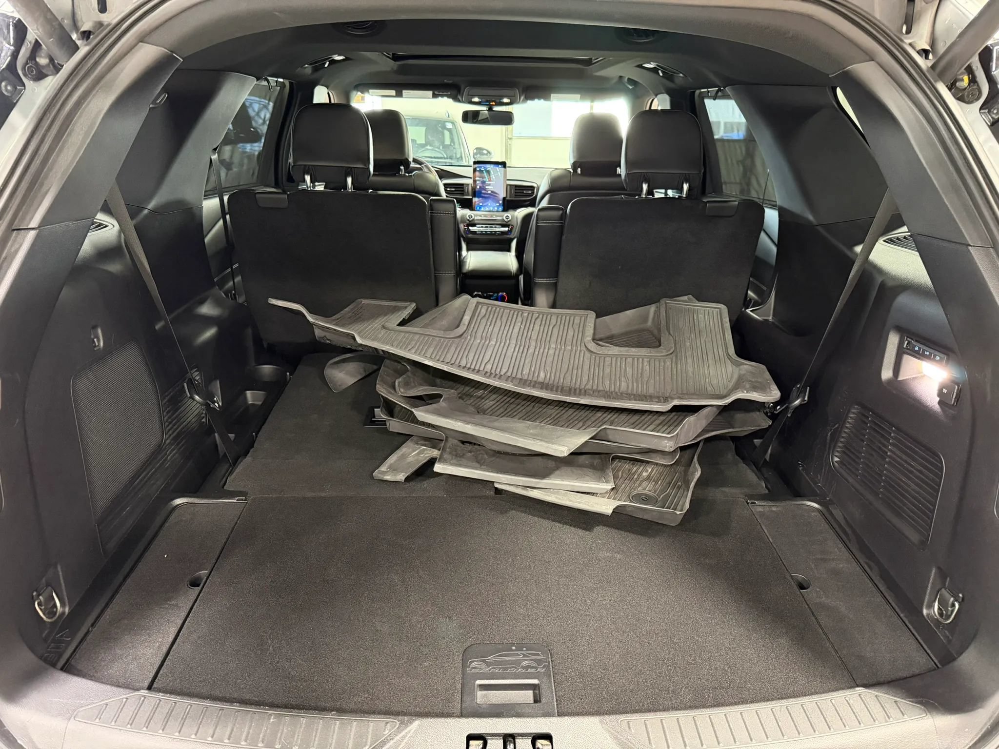 Used 2020 Ford Explorer ST w/ ST Street Pack AWD/4WD image 33