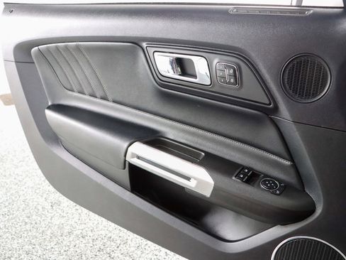 Used 2017 Ford Mustang GT Premium w/ Equipment Group 401A image 21