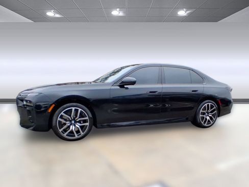 Certified 2024 BMW 760i xDrive 760i xDrive w/ Premium Package 2 image 2