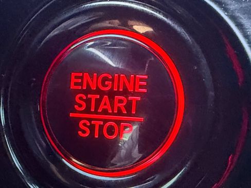 Certified 2025 Honda Civic Sport image 31