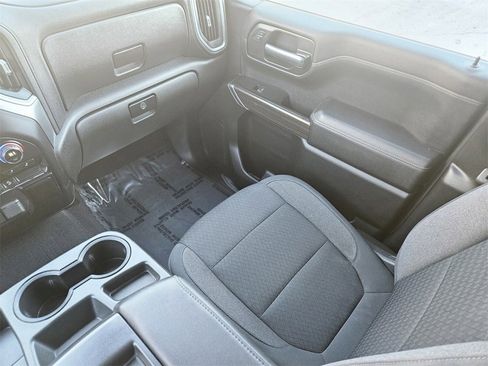 Used 2019 Chevrolet Silverado 1500 LT Trail Boss image 13