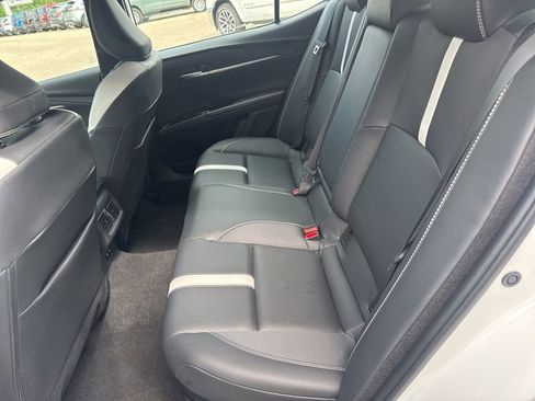 Used 2026 Toyota Camry SE FWD image 20