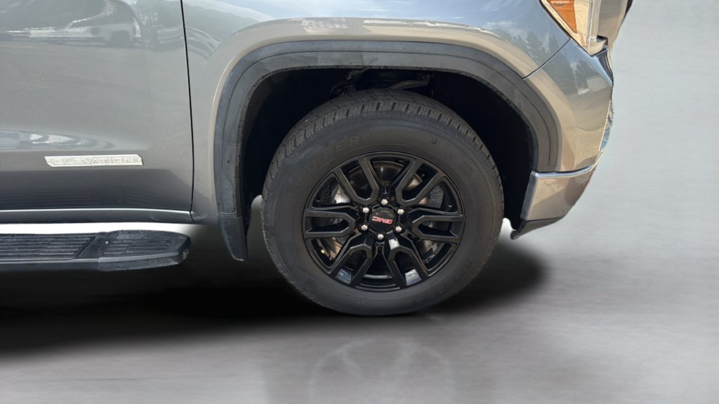 Used 2021 GMC Sierra 1500 Elevation w/ LPO, Elevation Black Package AWD/4WD image 24