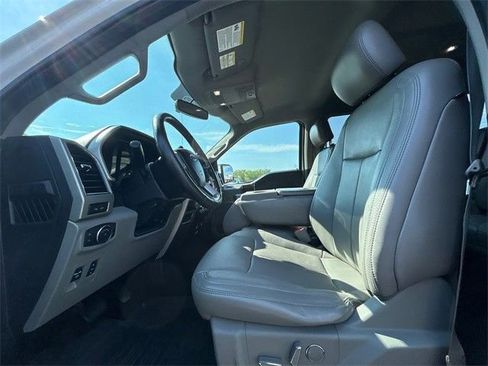Used 2018 Ford F150 Lariat image 11