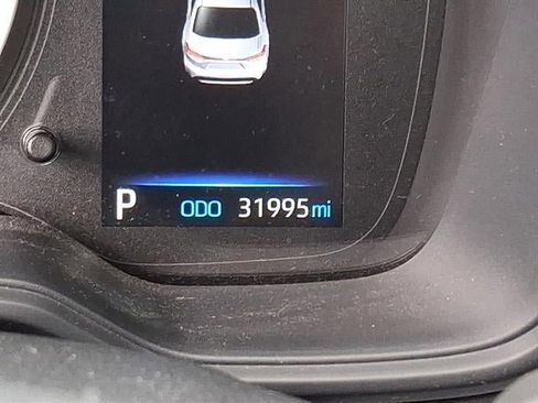 Used 2022 Toyota Corolla SE image 19