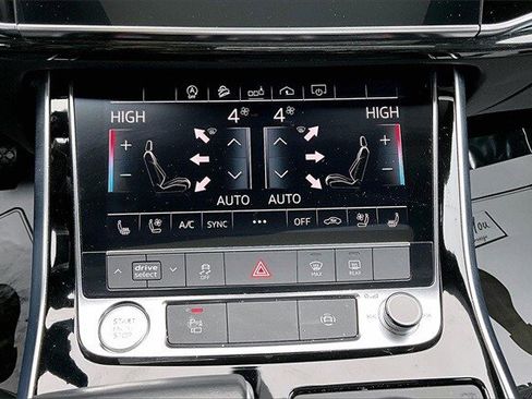 Used 2019 Audi Q8 Premium Plus w/ Premium Plus image 18